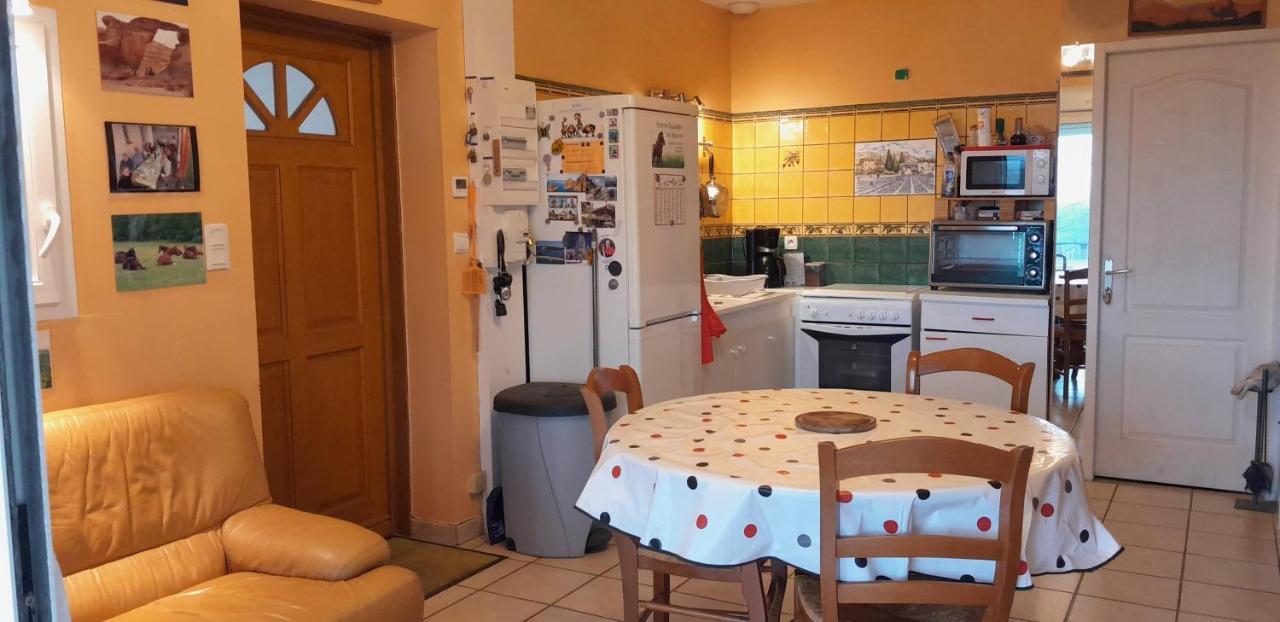 Ferme Equestre Des Abrons Villa Pailloles Luaran gambar
